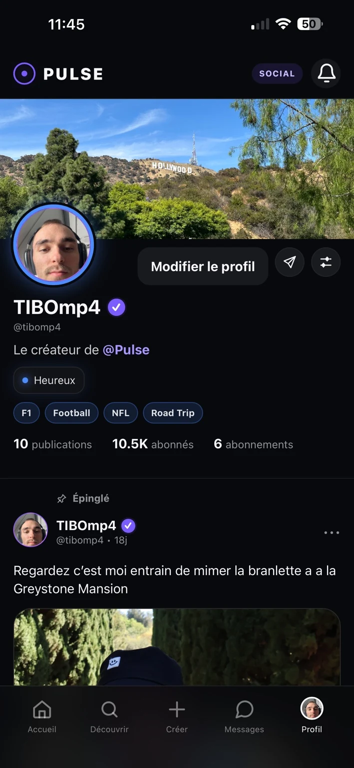 Capture réelle de Pulse : profil social avec couverture, abonnés, badges et publications